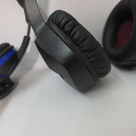 Lot Of 2 Gaming Headsets 1 Wired LVLUP And 1 Wireless Binnune Working - Picture 9 of 11